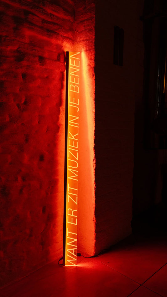 LichtVizier: unique poem lighting, standing, dimmable (Large: 160cm )